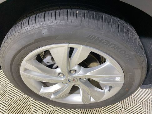 Used 2024 Buick Encore GX Preferred FWD image 7