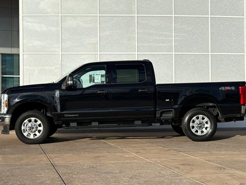 Used 2024 Ford F250 XLT image 7