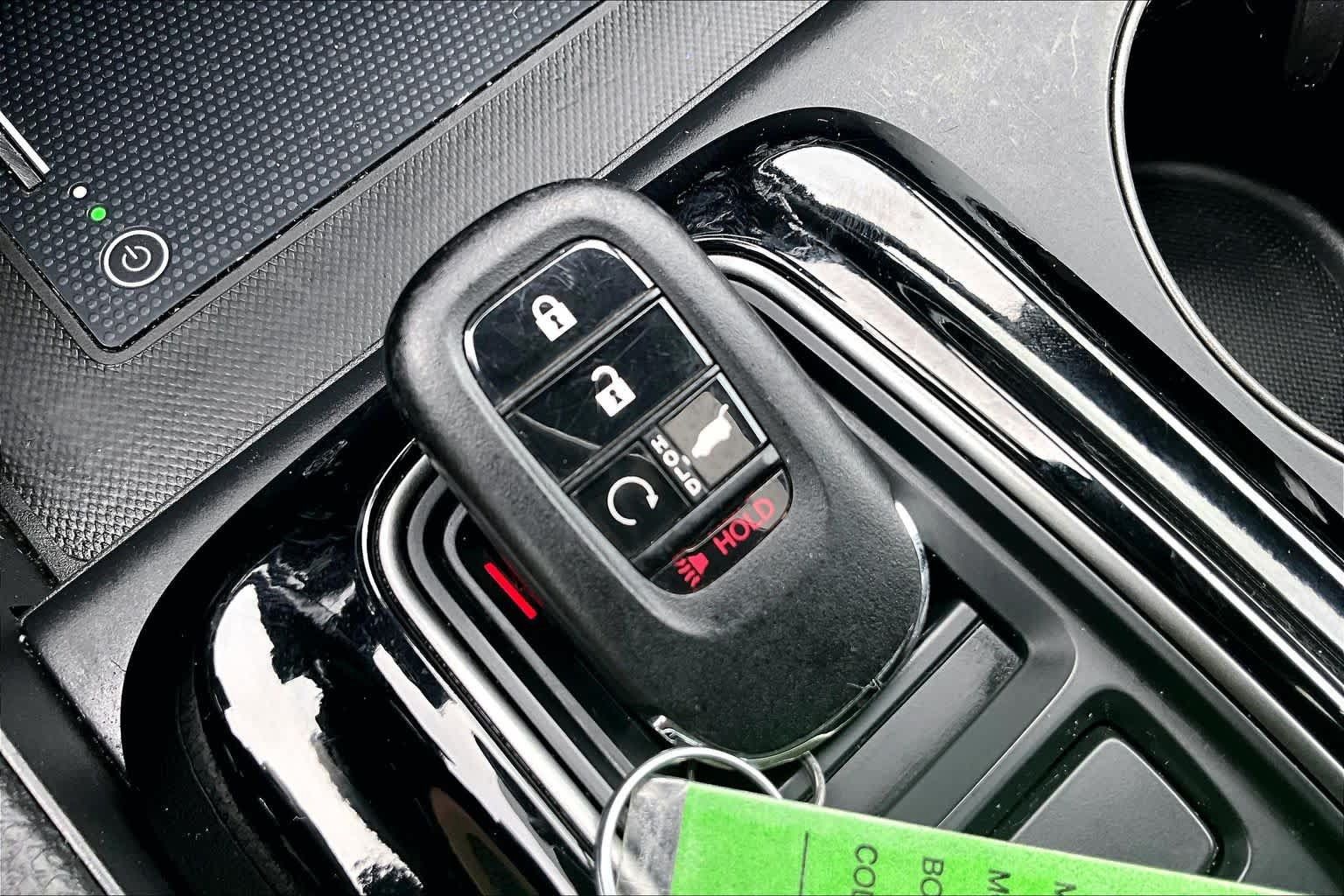 Used 2024 Honda Pilot TrailSport image 15
