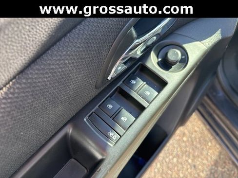 Used 2014 Chevrolet Cruze LT image 12