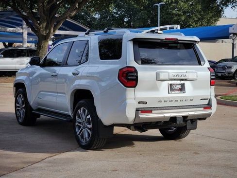 Used 2025 Toyota 4Runner Limited image 3