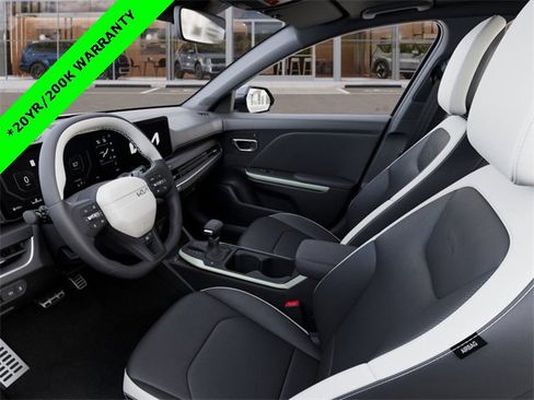 New 2025 Kia K4 GT-Line Turbo image 17