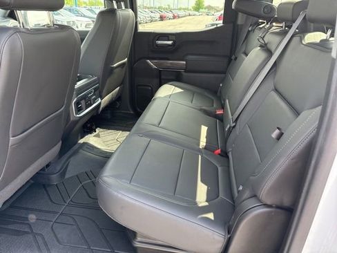 Used 2020 Chevrolet Silverado 1500 LTZ w/ LTZ Plus Package AWD/4WD image 15