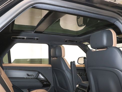 Used 2024 Land Rover Range Rover Sport Dynamic SE image 26