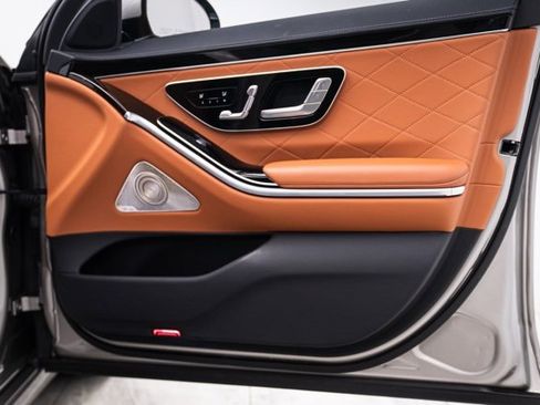 Used 2022 Mercedes-Benz S 580 4MATIC Sedan image 26