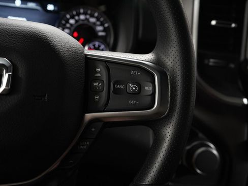 New 2026 RAM 1500 Express AWD/4WD image 16
