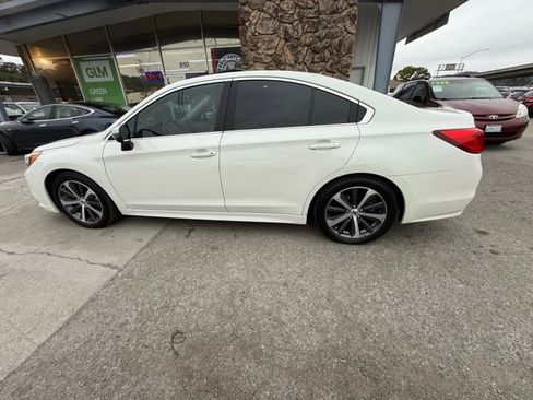 Used 2015 Subaru Legacy 2.5i Limited image 8