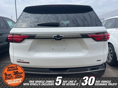 Certified 2023 Chevrolet Traverse Premier w/ Redline Edition image 4