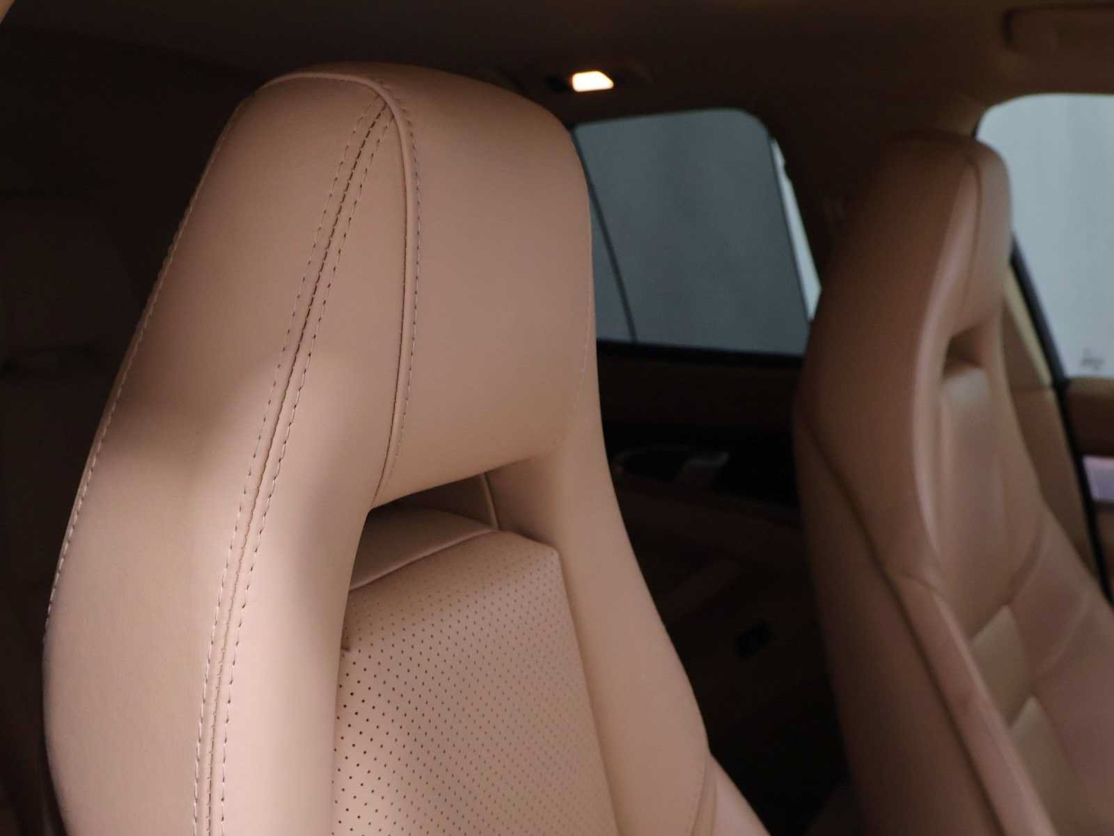Used 2012 Porsche Panamera S RWD image 21
