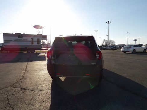 Used 2024 Ford Explorer Timberline w/ Timberline Technology Package image 7