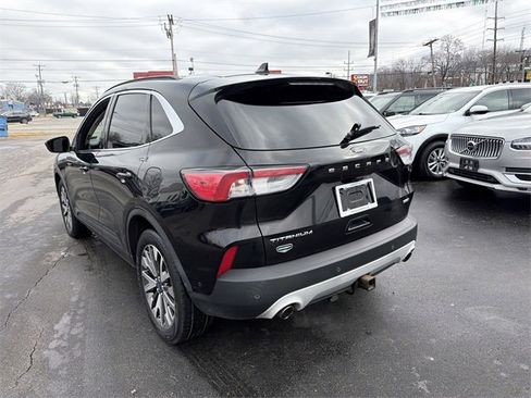 Used 2020 Ford Escape Titanium w/ Titanium Premium Package 2.0 image 5