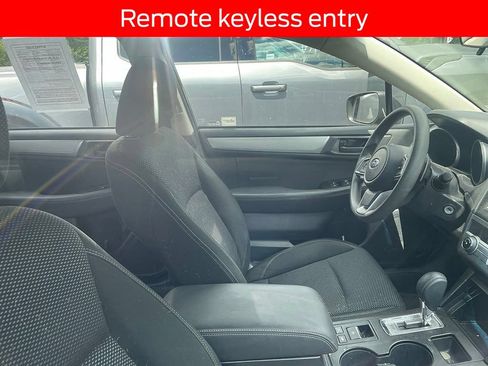 Used 2019 Subaru Outback 2.5i AWD/4WD image 8