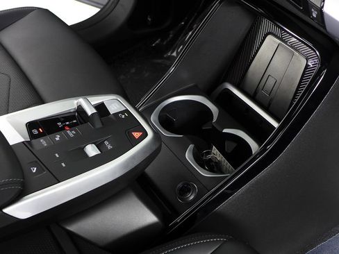 Used 2025 BMW X1 xDrive28i w/ Technology Package image 15