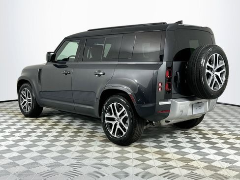 Used 2025 Land Rover Defender 110 S AWD/4WD image 7