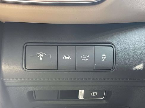 Certified 2023 Hyundai Santa Fe Limited FWD image 19