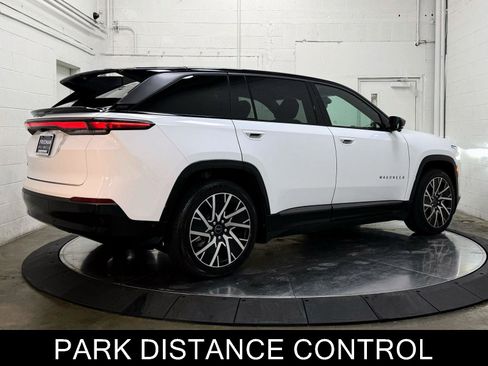 Used 2025 Jeep Wagoneer S Limited w/ Comfort Package image 9