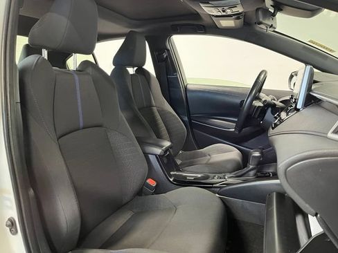 Used 2020 Toyota Corolla SE w/ SE Premium Package FWD image 10