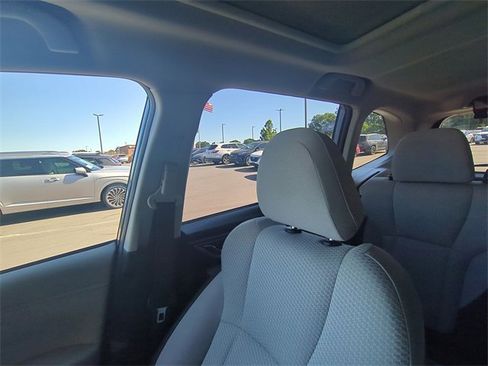 Used 2019 Subaru Forester Premium w/ All-Weather Package image 13