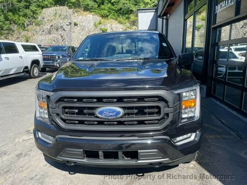 Used 2022 Ford F150 XLT w/ Equipment Group 302A High AWD/4WD image 4