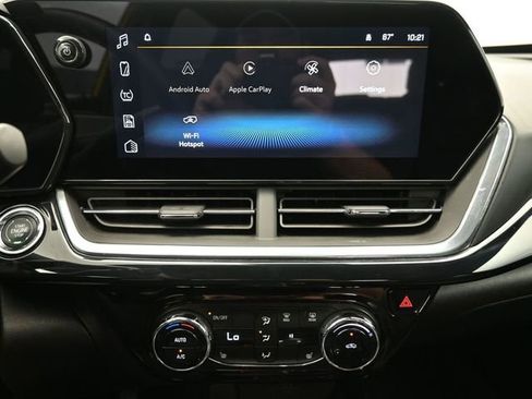 Used 2024 Chevrolet Trax RS w/ Driver Confidence Package image 42