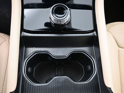 New 2025 Jeep Grand Cherokee L Limited w/ Luxury Tech Group II image 31