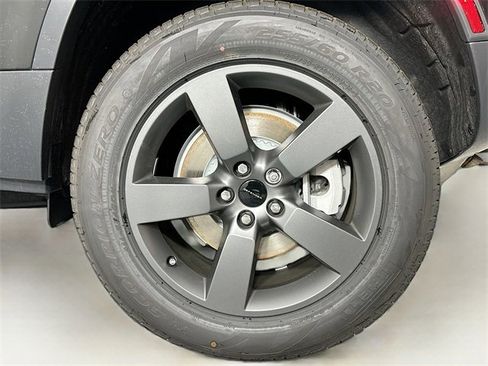 New 2026 Land Rover Defender 110 S image 28