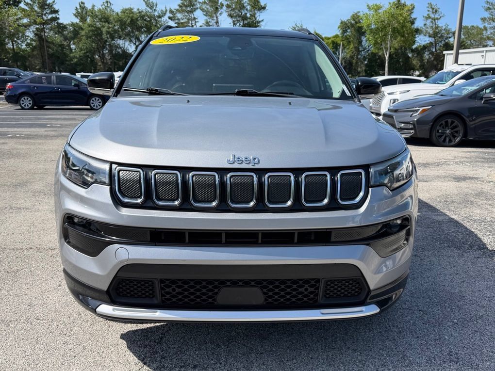 Used 2022 Jeep Compass Limited w/ Elite Group AWD/4WD image 2