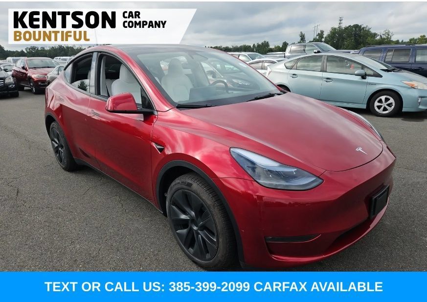 Used 2025 Tesla Model Y Long Range AWD/4WD image 3