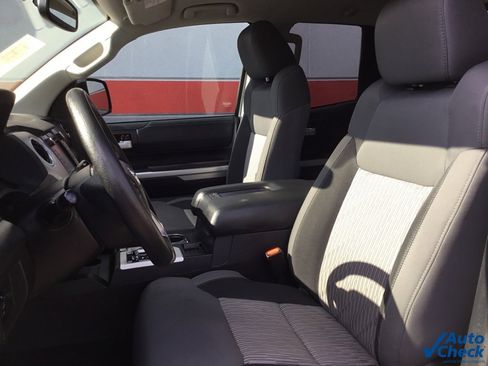 Used 2016 Toyota Tundra SR5 image 36