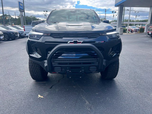 New 2026 Chevrolet Colorado ZR2 w/ Off-Road Front Bumper Package AWD/4WD image 18