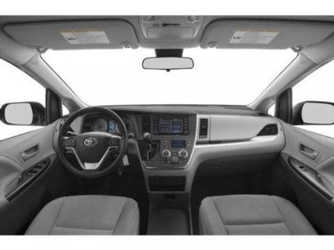 Used 2020 Toyota Sienna Limited Premium w/ Carpet Mat Package FWD image 8