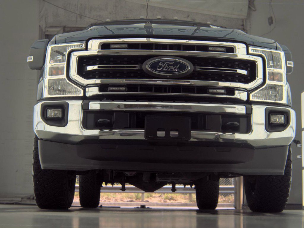 Used 2020 Ford F250 Lariat w/ Lariat Ultimate Package AWD/4WD image 3