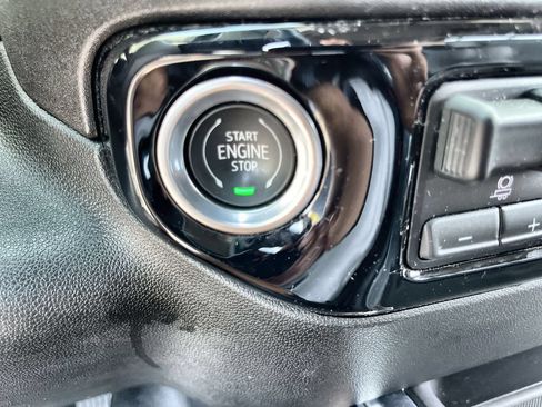 Used 2024 Chevrolet Silverado 2500 LTZ w/ LTZ Plus Package AWD/4WD image 16