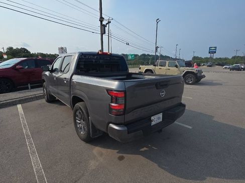 Used 2025 Nissan Frontier SV w/ SV Convenience Package AWD/4WD image 4