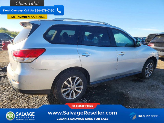 Used 2013 Nissan Pathfinder SV AWD/4WD image 4