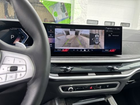 Used 2026 BMW X7 xDrive40i image 30