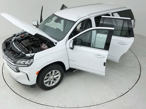 Certified 2024 Chevrolet Tahoe Premier RWD image 18