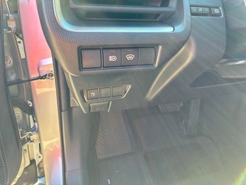 New 2026 Toyota Prius LE image 34