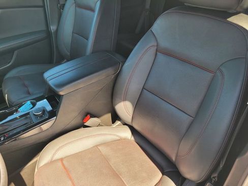 Used 2022 Chevrolet Blazer RS w/ Enhanced Convenience Package image 13
