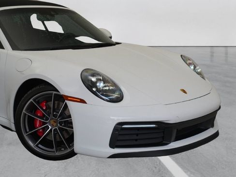 Used 2020 Porsche 911 Carrera S RWD image 2