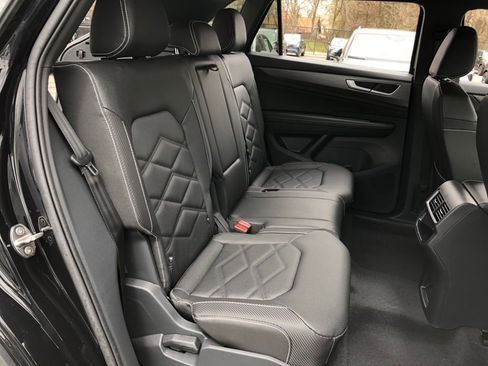 New 2026 Volkswagen Atlas Cross Sport SE AWD/4WD image 34
