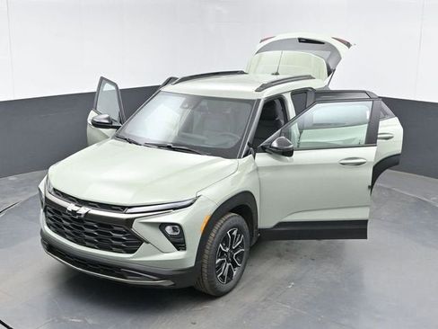 New 2026 Chevrolet TrailBlazer ACTIV w/ Driver Confidence Package FWD image 48