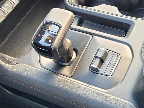 Certified 2024 GMC Sierra 1500 AT4 w/ AT4 Premium Package image 26