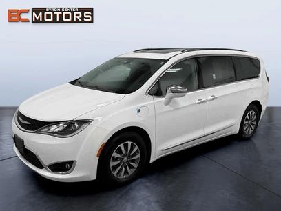 Used 2020 Chrysler Pacifica Limited