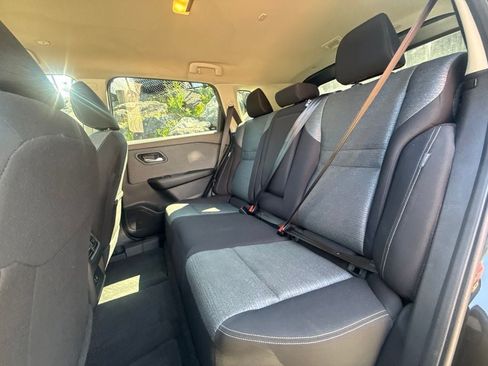 Used 2023 Nissan Rogue SV AWD/4WD image 20