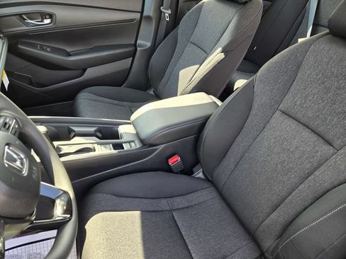 New 2026 Honda Accord LX image 17