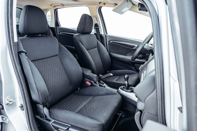 Used 2018 Honda Fit EX image 68