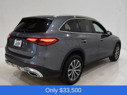 Used 2023 Mercedes-Benz GLC 300 4MATIC image 4