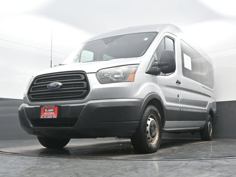 Used 2016 Ford Transit 350 XL image 24