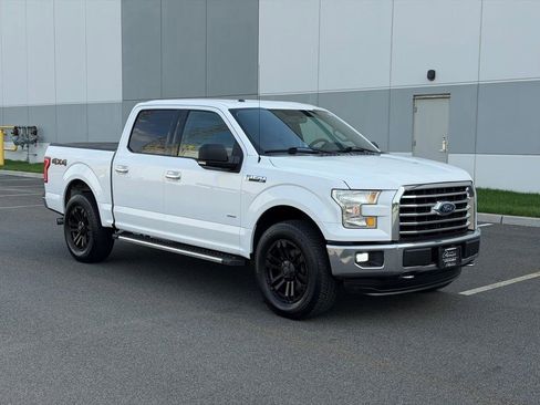 Used 2016 Ford F150 XLT w/ Equipment Group 302A Luxury image 3
